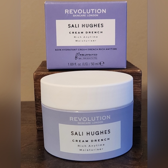 Revolution Other - REVOLUTION SALI HUGHES CREAM DRENCH MOISTURISER, NIB